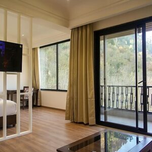 Luxury Himalayan View (With Balcony) | Includes Breakfast